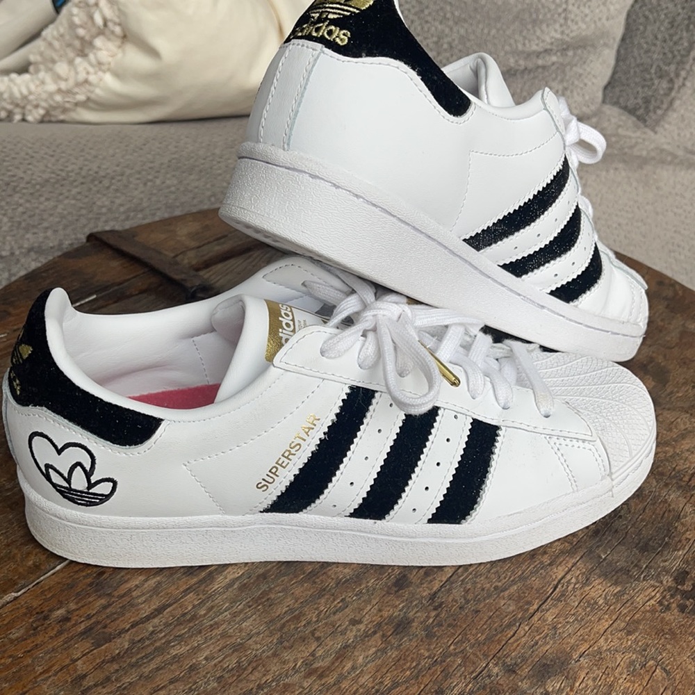 ADIDAS 👟 - Picture 5 of 7